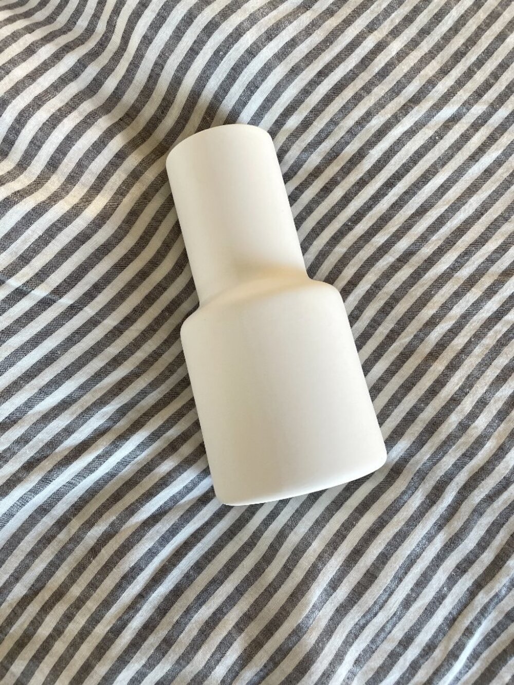 Workshop The Granite Epoca Vase — Modern Matte White Porcelain Vase